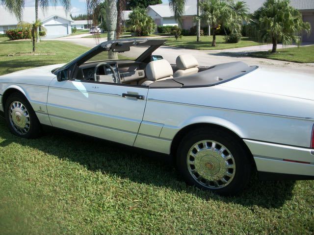 1993 White Cadillac Allante Convertible