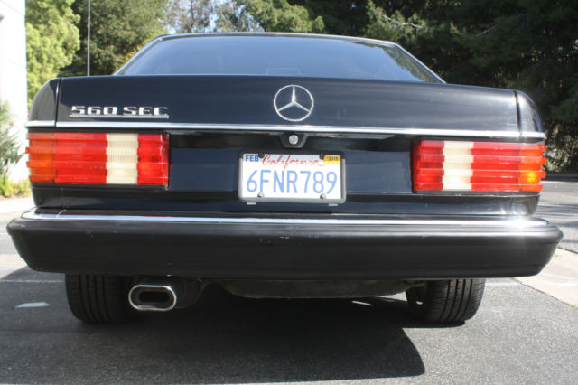1989 Black Mercedes-Benz 500-Series Coupe