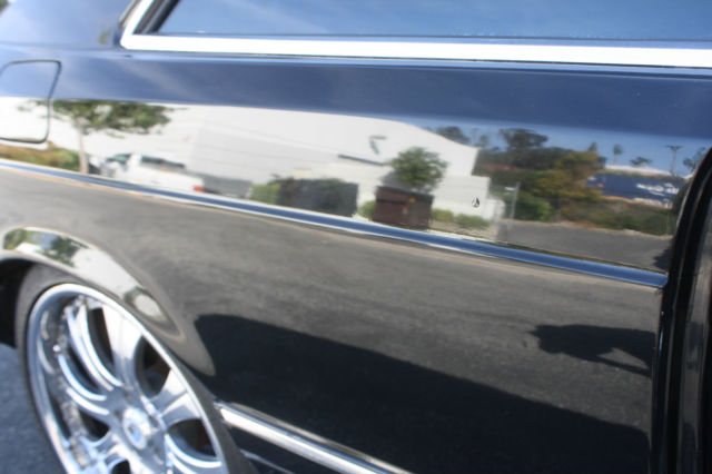 1989 Black Mercedes-Benz 500-Series Coupe