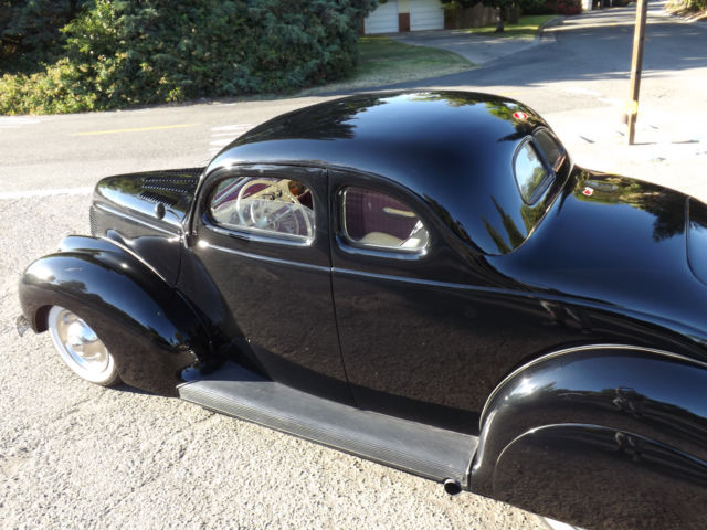 1938 Black Ford Deluxe Coupe Coupe