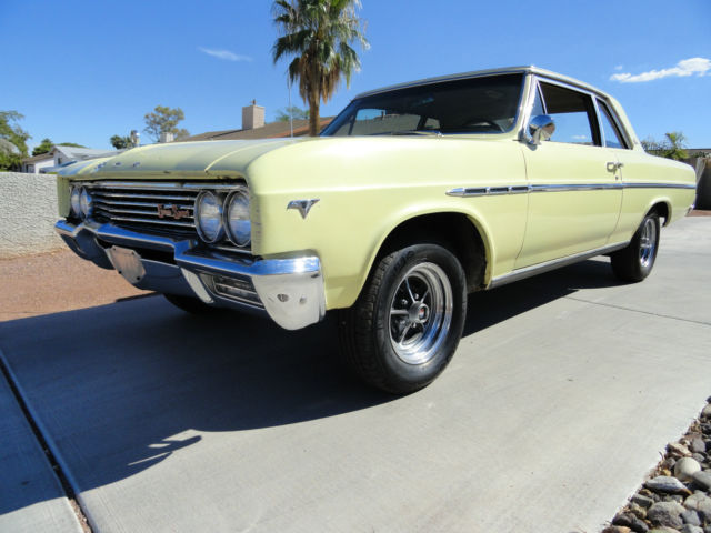 1965 yellow Buick Skylark