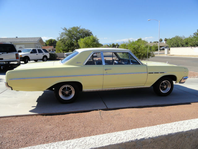 1965 yellow Buick Skylark