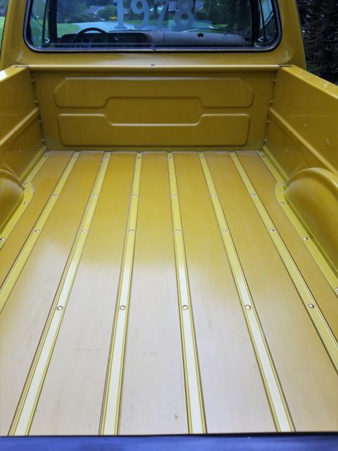 1978 Yellow Dodge Power Wagon