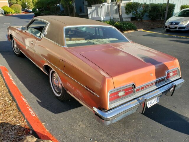 1973 BRONZE Ford LTD Sedan