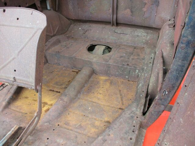 1933 Rusty Ford Tudor 2 Dr. Sedan