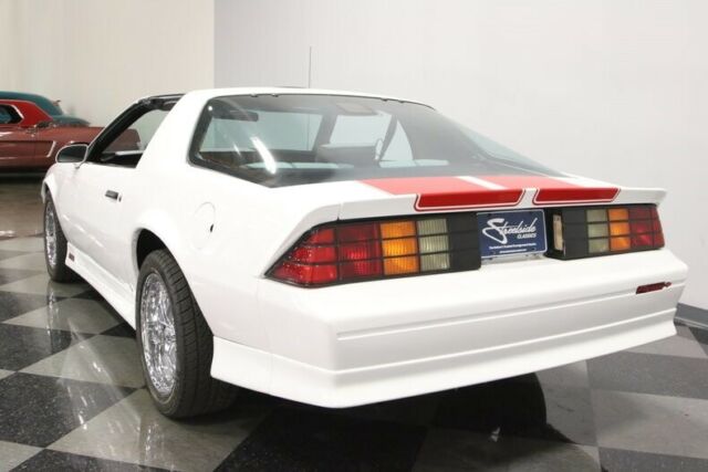 1992 White Chevrolet Camaro Coupe