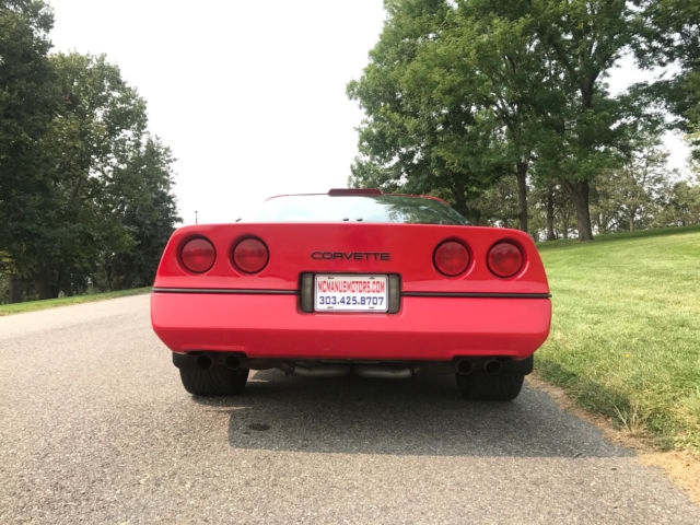 1990 RED Chevrolet Corvette