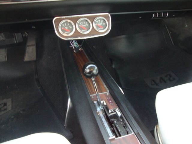 1972 Nordic Blue Oldsmobile Cutlass Coupe