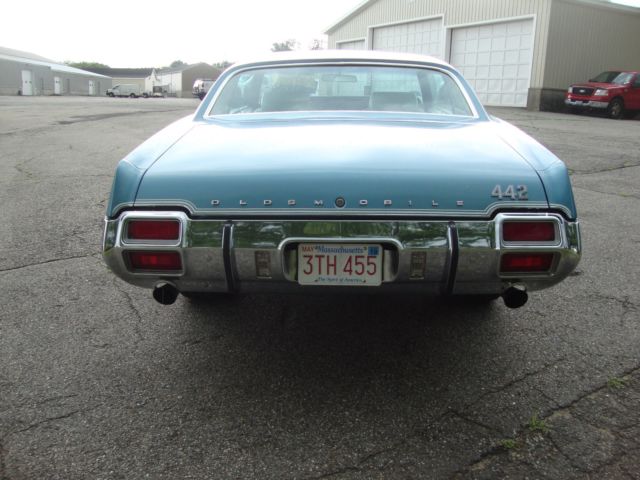 1972 Nordic Blue Oldsmobile Cutlass Coupe