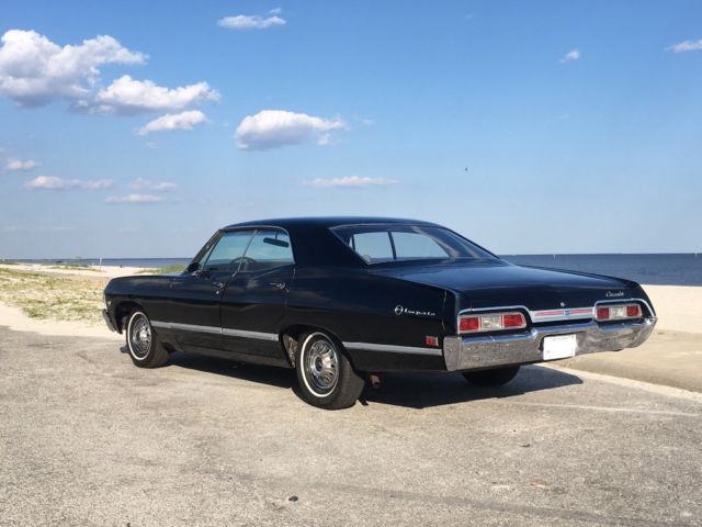 1967 Black Chevrolet Impala Hardtop sedan