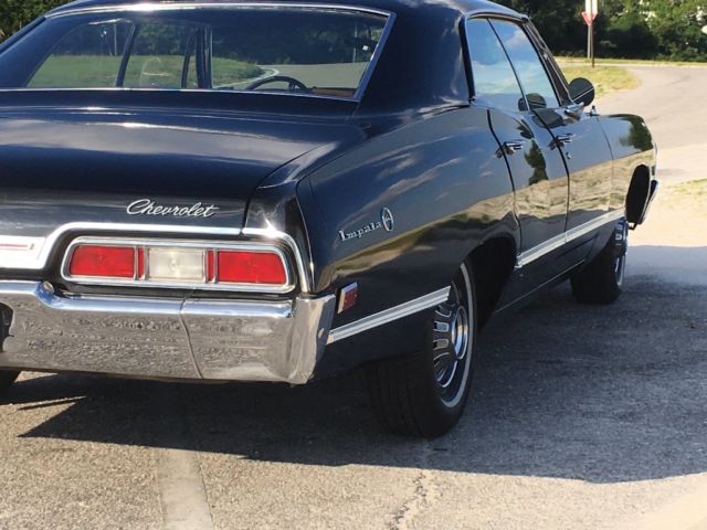 1967 Black Chevrolet Impala Hardtop sedan