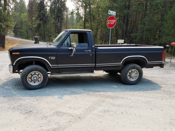 1986 Black Ford F-250