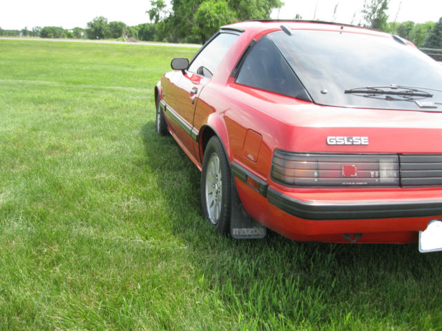 1985 Red Mazda RX-7