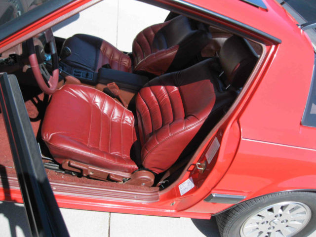 1985 Red Mazda RX-7