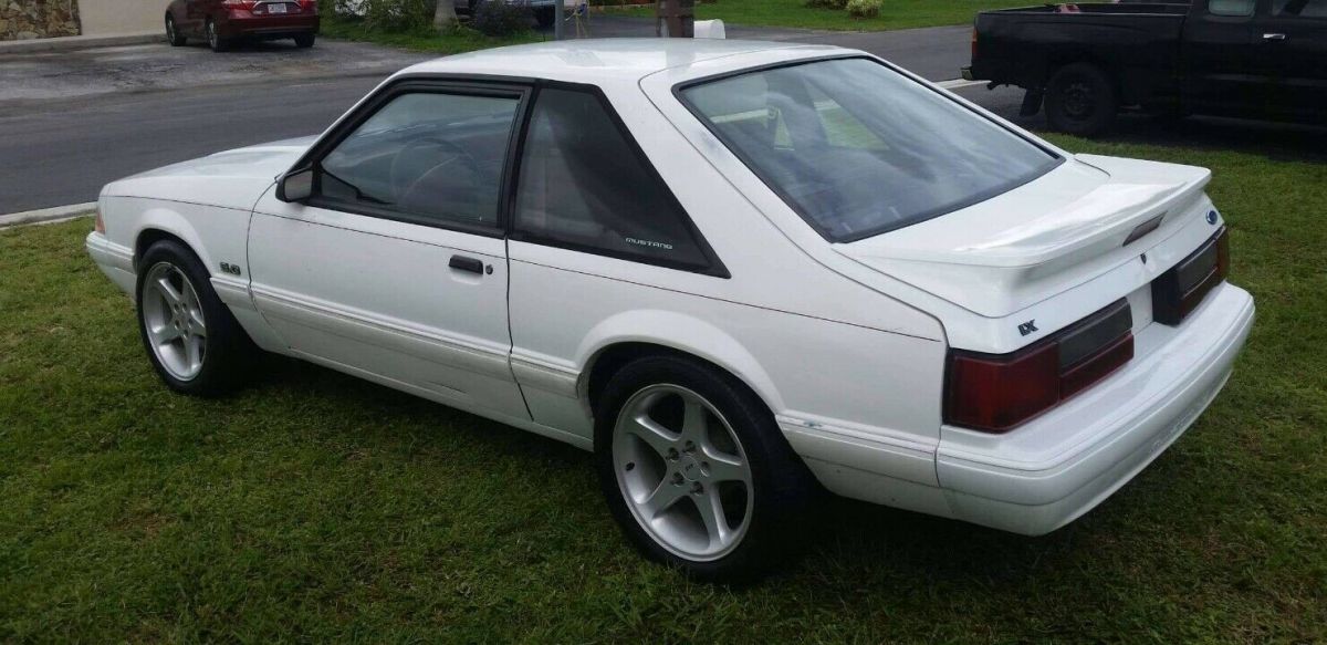 1993 Ford Mustang Fastback