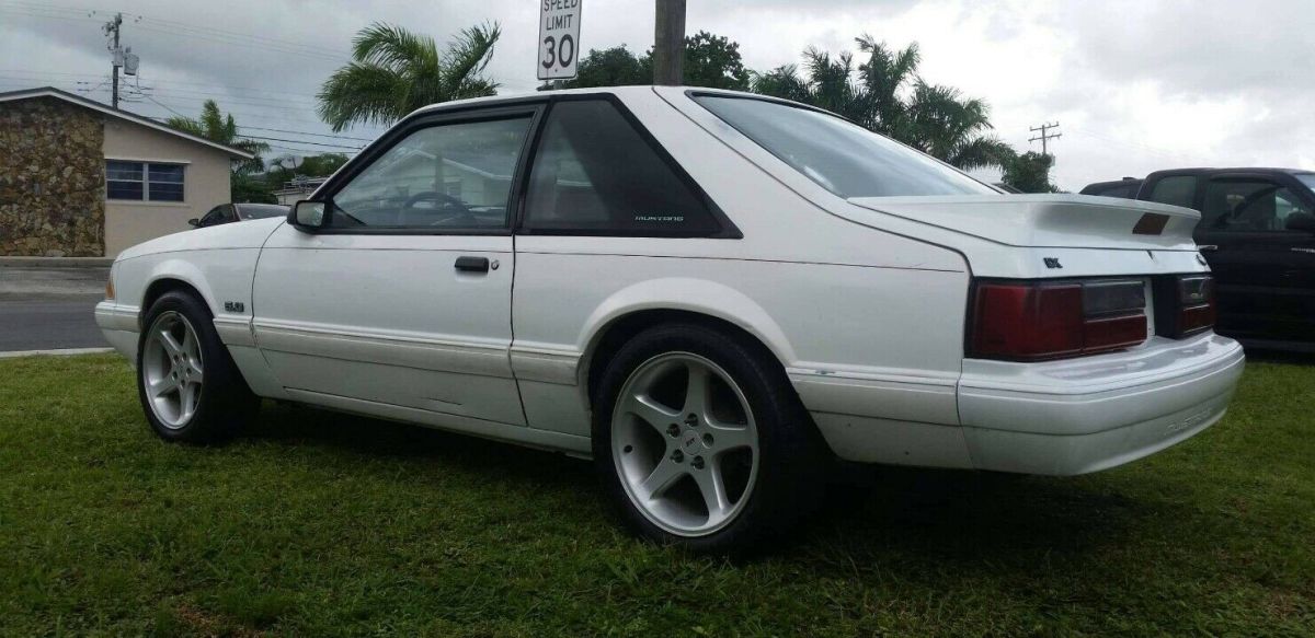 1993 Ford Mustang Fastback