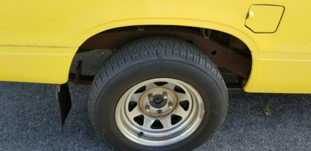 1979 Yellow Toyota Hilux Extended Cab Pickup