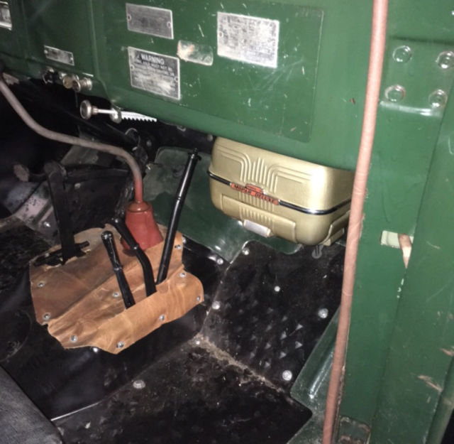 1949 Green/Black Dodge B-1-PW pickup