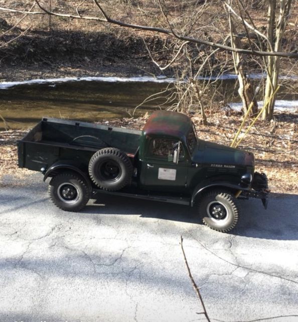 1949 Green/Black Dodge B-1-PW pickup