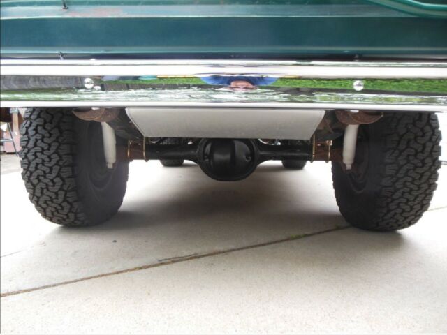 1975 Green Ford Bronco SUV