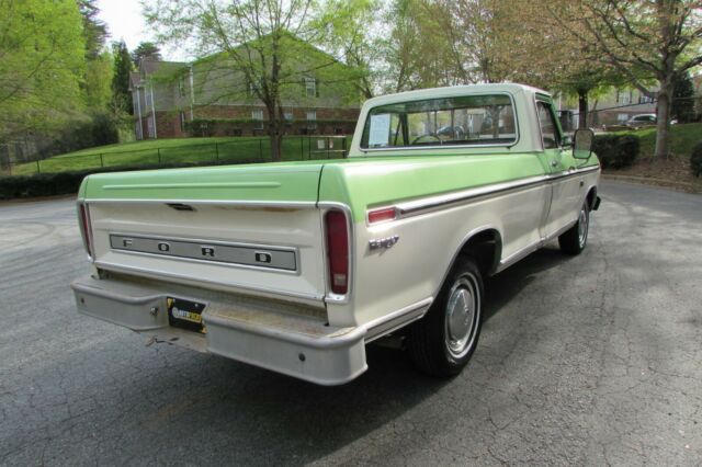 1974 Green Ford F-100 Standard Cab Pickup