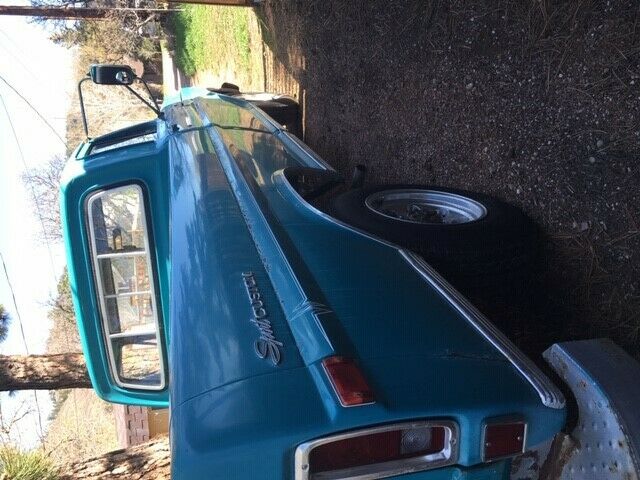 1970 Blue Ford F-250