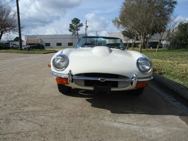 1971 White Jaguar E-Type Convertible
