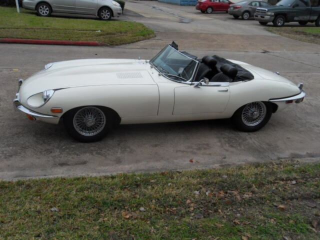 1971 White Jaguar E-Type Convertible