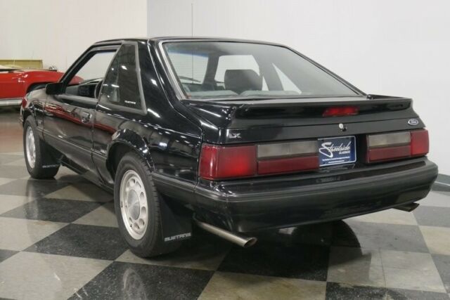 1989 Black Ford Mustang Hatchback