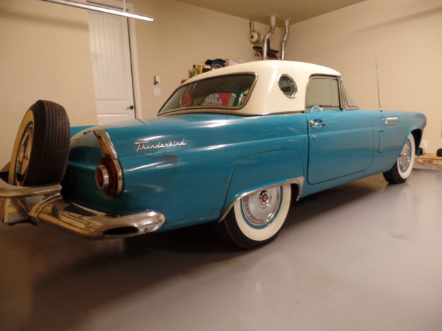 1956 Ford Thunderbird