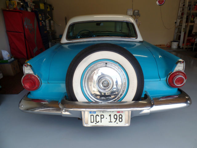 1956 Ford Thunderbird