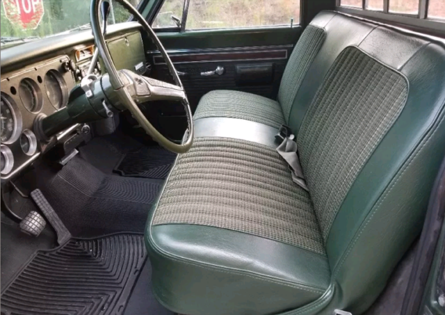 1970 Green/white Chevrolet C-10 Standard Cab Pickup