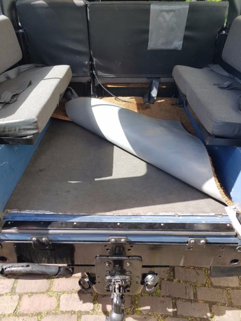 1989 Arles Blue Land Rover Defender SUV