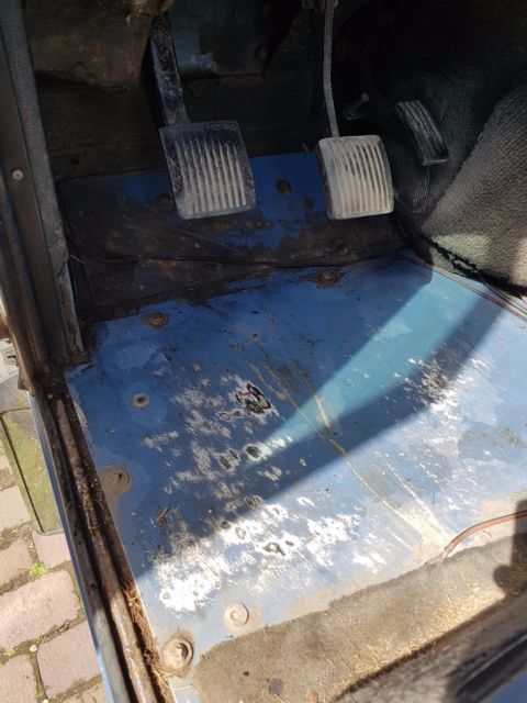 1989 Arles Blue Land Rover Defender SUV