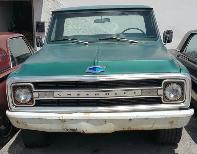 1970 Green Chevrolet C-10 PICK UP 127