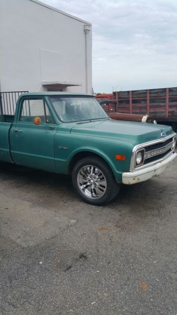 1970 Green Chevrolet C-10 PICK UP 127