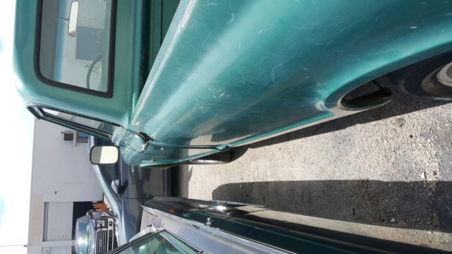 1970 Green Chevrolet C-10 PICK UP 127
