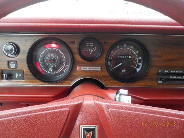 1979 White Pontiac Firebird Coupe