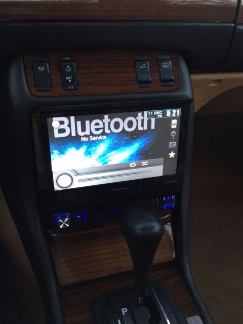 1985 904 Midnight Blue Mercedes-Benz 300-Series Coupe