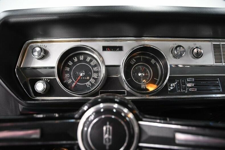 1967 Red Oldsmobile 442 Hardtop