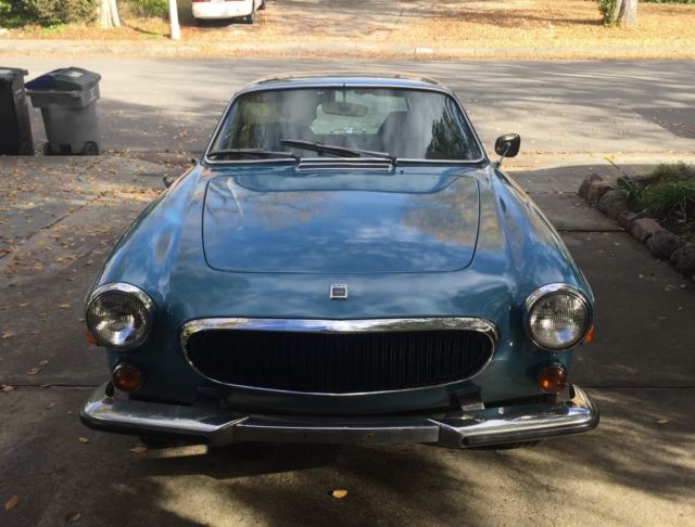 1973 Blue Volvo 1800 Shootingbrake