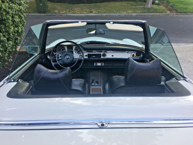 1970 White Mercedes-Benz SL-Class Convertible