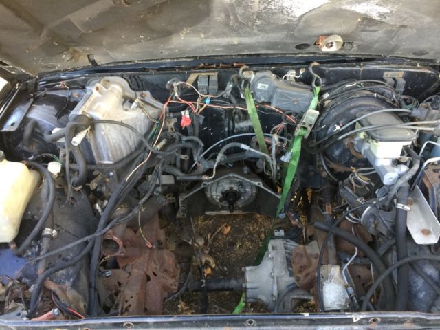 1992 Black GMC Typhoon SUV