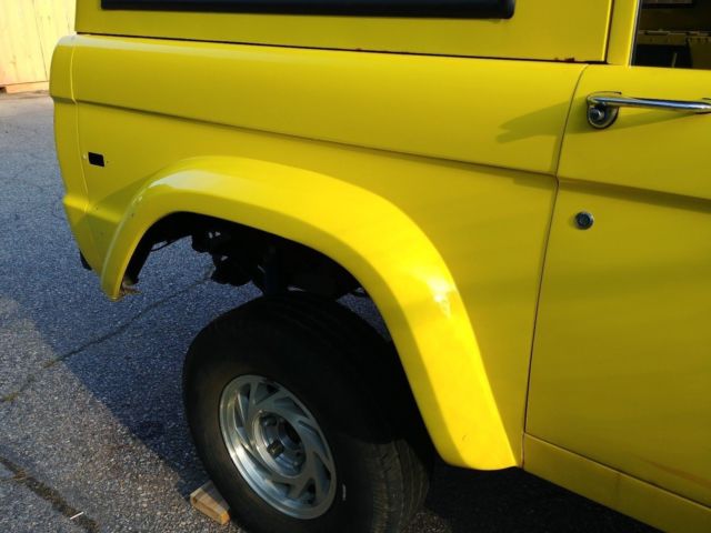 1974 Yellow Ford Bronco