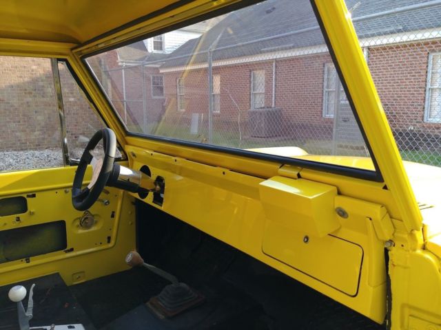 1974 Yellow Ford Bronco