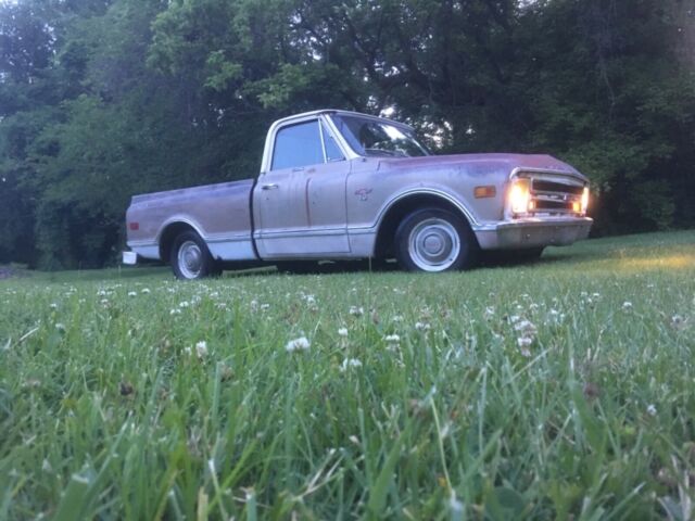 1968 Gold and white Chevrolet C-10
