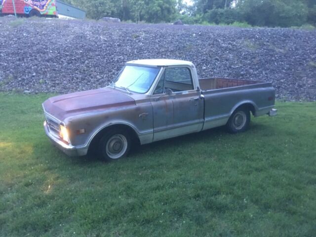 1968 Gold and white Chevrolet C-10