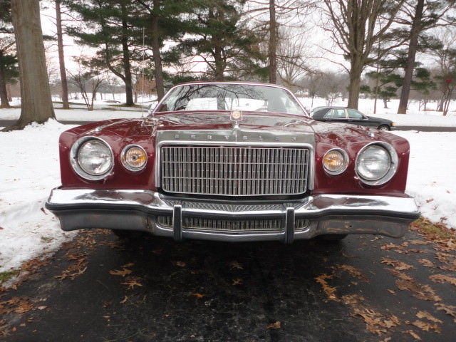 1975 Marooon Chrysler Cordoba Coupe