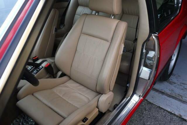 1987 Red BMW M6 Coupe