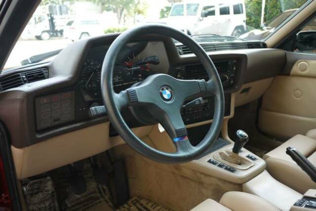 1987 Red BMW M6 Coupe